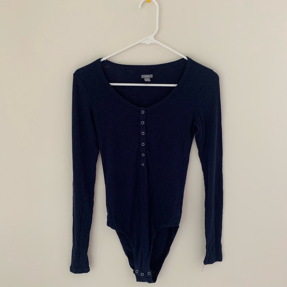 Cute navy bodysuit for spring and fall